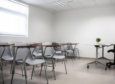 Alquile nuestra oficina virtual cómoda en Madrid Centro, Calle de Manuel Tovar 42 - 11 | MatchOffice.es