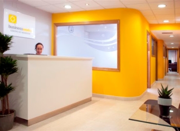 45 m² Conference center in A Coruna, República del Salvador 28 (15701) - 3 | MatchOffice.com