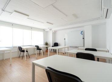 100 m² Conference space in Palma de Mallorca, Carrer de Margalida Caimari 24 (07005) - 2 | MatchOffice.com