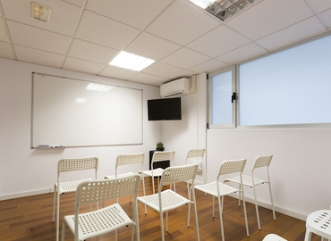 10 m² Conference center in Palma de Mallorca, Carrer de Margalida Caimari 24 (07005) - 4 | MatchOffice.com