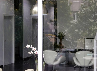 Virtual business address in A Coruna, Rúa Juan de la Cierva 5 (15008) - 3 | MatchOffice.com