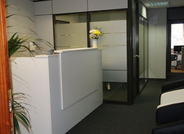 Explore oficinas de coworking en Eixample 30 m², Rambla de Catalunya - 3 | MatchOffice