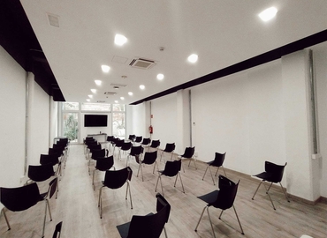 Elija sala de conferencias acogedora en Gràcia 15 m², Carrer de Gomis 34 - 11 | MatchOffice