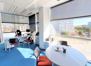 Centros de negocio disponible para alquilar en Alcobendas 130 m², C. de Anabel Segura - 15 | MatchOffice.es