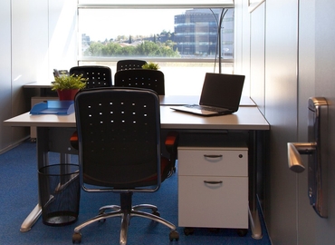 Observe oficinas de coworking en Alcobendas 130 m², Calle de Anabel Segura - 14 | MatchOffice