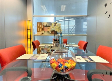 Elija sala de reuniones en Alcobendas 20 m², C. de Anabel Segura - 6 | MatchOffice