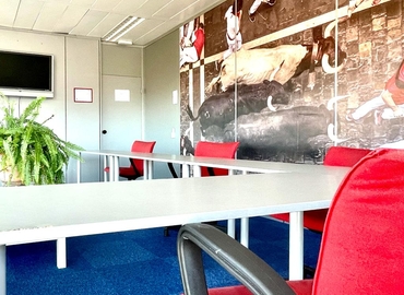 Elija sala de reuniones en Alcobendas 35 m², C. de Anabel Segura - 4 | MatchOffice.es