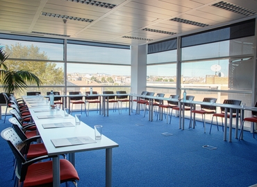 Alquile sala de juntas en Alcobendas 50 m², C. de Anabel Segura - 7 | MatchOffice