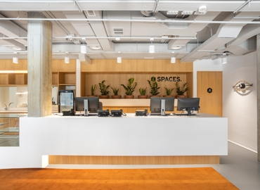 300 m² Business space in Sant Martí, Passatge Mas de Roda 6-14 (08005) - 1 | MatchOffice