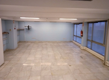 Centros de negocio en alquiler en Alicante 270 m², Calle Pintor Murillo esq. Calle Pintor Velázquez - 5 | MatchOffice.es