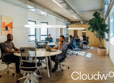 Explore coworking en Madrid Salamanca 300 m², Calle de Serrano 20 - 0 | MatchOffice.es
