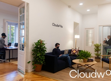 Explore coworking en Madrid Salamanca 300 m², Calle de Serrano 20 - 2 | MatchOffice.es
