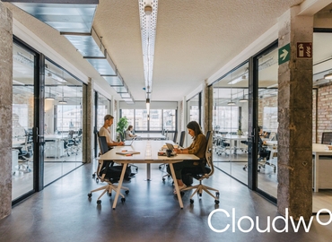Observe coworking en Ciutat Vella 1150 m², Carrer del Comte Borrell 60-62  - 17 | MatchOffice