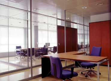 Parque empresarial en alquiler en Girona 20 m², Carrer del Riu Güell 58 - 8 | MatchOffice.es