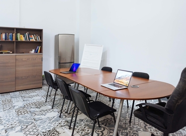 Business center disponible para alquilar en Gran Canaria 30 m², Calle Perojo 28 - 4 | MatchOffice.es