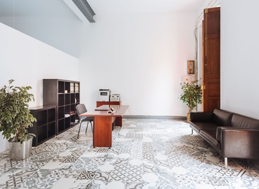 Business center disponible para alquilar en Gran Canaria 30 m², Calle Perojo 28 - 3 | MatchOffice.es