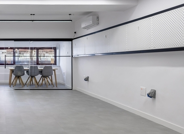 Centros de negocio en alquiler en Madrid Centro 300 m², Calle del Ferrocarril 37 - 4 | MatchOffice