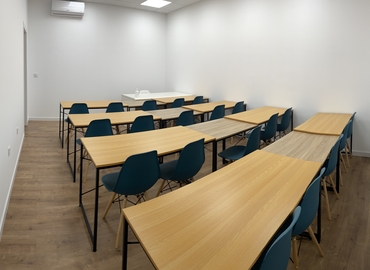 23 m² Meeting room in Ciudad Real, C. de la Zarza (13002) - 2 | MatchOffice