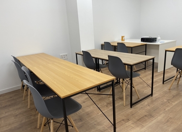 23 m² Conference space in Ciudad Real, C. de la Zarza (13002) - 10 | MatchOffice.com