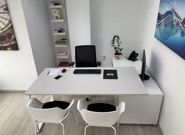 25 m² Office space available to rent in Valencia, Carrer de Colón 4, 46004  - 1 | MatchOffice.com