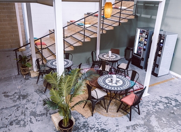 Parque empresarial disponible para alquilar en Girona 34 m², Calle Santa Coloma - 2 | MatchOffice