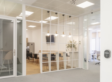 Parque empresarial en alquiler en Eixample 1500 m², Rambla de Catalunya - 4 | MatchOffice