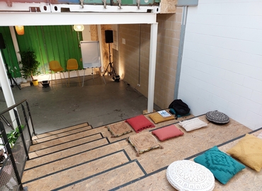 Alquile sala de juntas en Girona 64 m², Carrer Santa Coloma - 3 | MatchOffice