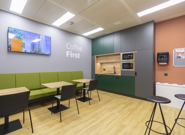 Explore coworking en Madrid Chamartín 20 m², Paseo de la Castellana - 6 | MatchOffice.es