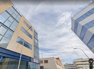 220 m² Business park in Centro-Latina, Calle Secoya 22 (28044) - 1 | MatchOffice