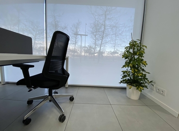 Explore coworking en Viladecans 230 m², Avenida Olof Palme 6 - 3 | MatchOffice.es