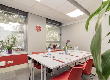 Alquile oficinas compartidas en Madrid Centro 48 m², Paseo de las Delicias - 22 | MatchOffice
