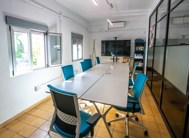 160 m² Coworking space  in Madrid Tetuán, Calle Naranjo 9 (28039) - 1 | MatchOffice