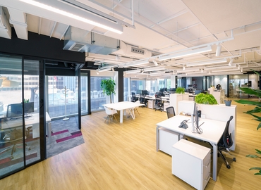 Alquile coworking en Madrid Centro 500 m², Paseo de la Castellana 79 - 4 | MatchOffice