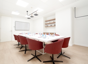 9 m² Conference room in Madrid Centro, Calle del Príncipe de Vergara (28002) - 1 | MatchOffice