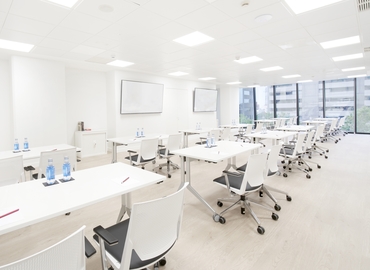 Elija sala de juntas en Madrid Centro 95 m², Calle del Príncipe de Vergara - 2 | MatchOffice.es