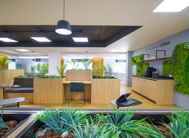 Explore oficinas de coworking en Alcobendas 140 m², Calle de la Caléndula - 12 | MatchOffice