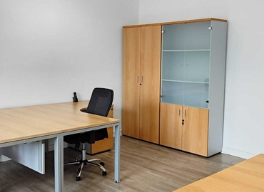 Explore oficinas de coworking en Eixample 25 m², Avenida Diagonal 449 - 3 | MatchOffice.es
