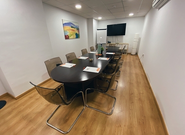 Parque empresarial en alquiler en Sevilla 30 m², Plaza Aviador Ruiz de Alda 11 - 22 | MatchOffice.es