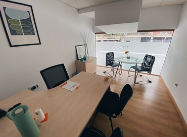 Business center en alquiler en Sevilla 50 m², Plaza Aviador Ruiz de Alda 11 - 7 | MatchOffice