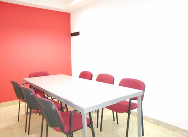 Explore oficinas compartidas en León 340 m², C/ALFEREZ PROVISIONAL - 13 | MatchOffice
