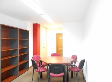 340 m² Shared office  in Leon, C/ALFEREZ PROVISIONAL (24001) - 5 | MatchOffice.com