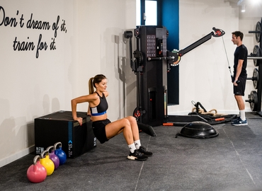 Explore oficinas de coworking en Madrid Chamberi 2500 m², Calle de Santa Engracia 23 - 1 | MatchOffice