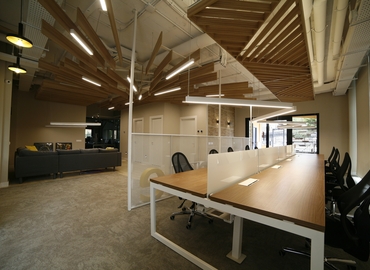 52 m² Co-working  in Marbella, Avenida Matas Verdes 2e (29688) - 2 | MatchOffice.com