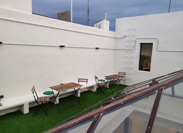 Alquile oficinas compartidas en Málaga 1500 m², Calle Álamos 7 - 8 | MatchOffice