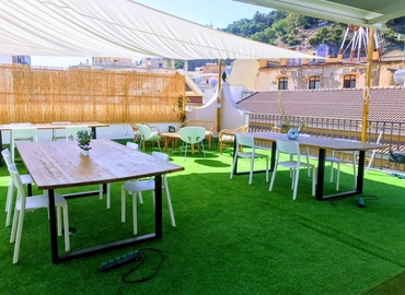 Explore coworking en Málaga 200 m², Calle Puerto 14 - 0 | MatchOffice.es