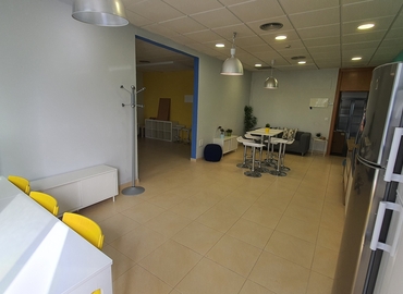 Observe oficinas compartidas en Sevilla 200 m², Calle de la Arquitectura 2 Torre 11 Planta 7 - 6 | MatchOffice