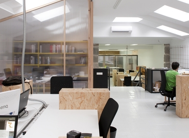 Alquile coworking en Ourense 300 m², Rúa Bedoya 27 - 3 | MatchOffice.es
