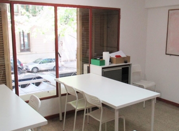 Alquile coworking en Palma de Mallorca 80 m², Carrer Guillem Costa 2 - 4 | MatchOffice.es