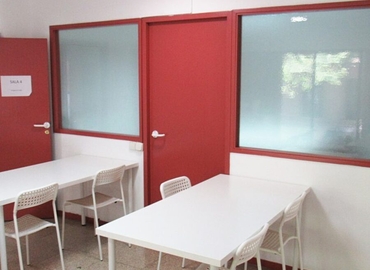 Explore oficinas compartidas en Palma de Mallorca 80 m², Carrer Guillem Costa 2 - 5 | MatchOffice