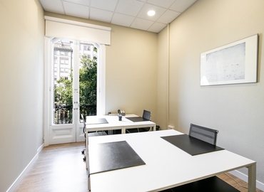 Parque empresarial disponible para alquilar en Eixample 25 m², Passeig de Gràcia 12 - 7 | MatchOffice